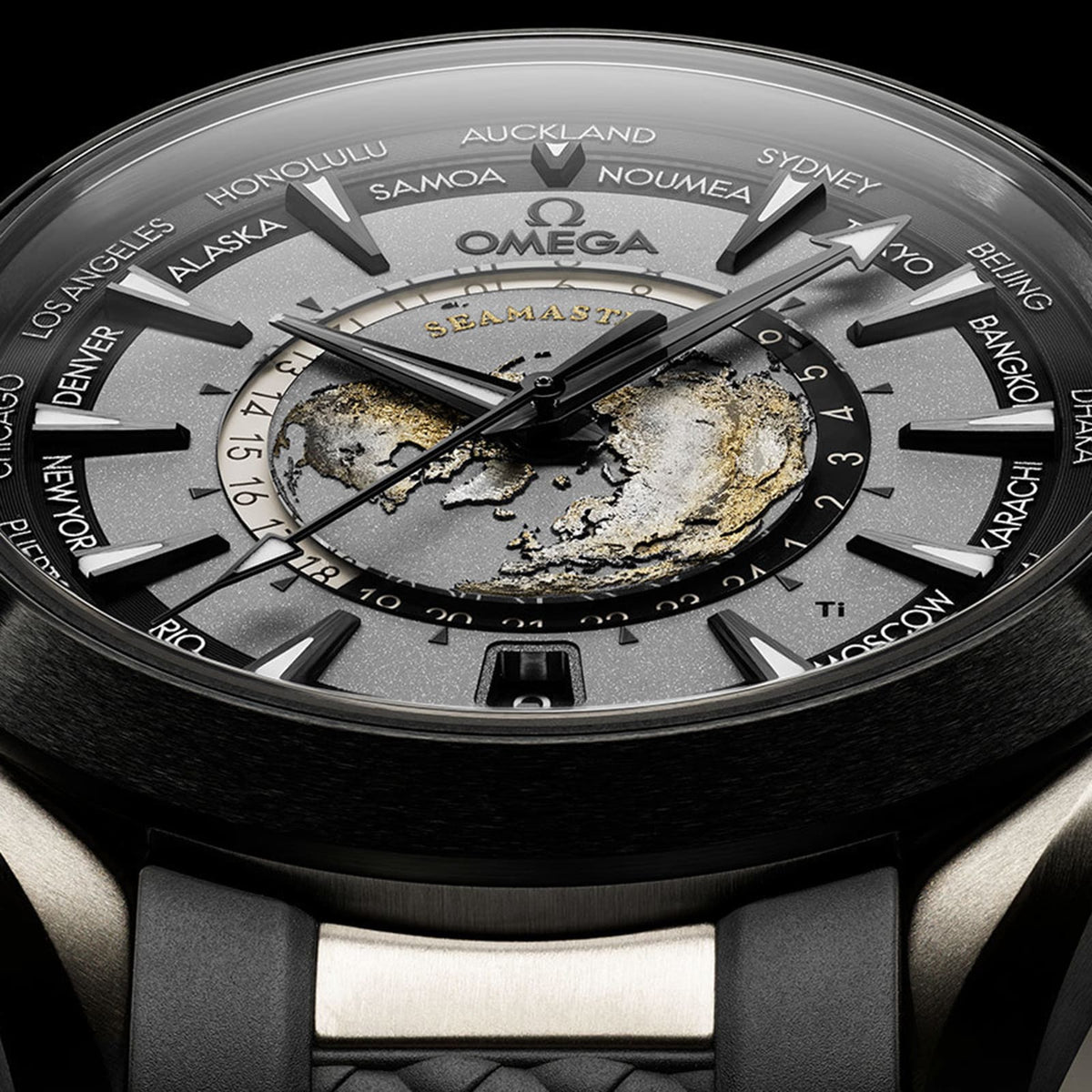 Omega Seamaster Aqua Terra 150M Co-Axial Master Chronometer Gmt Worldtimer 43mm Black