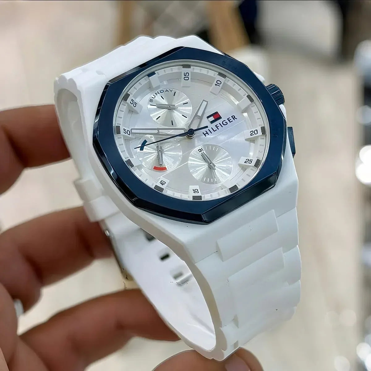 Tommy Hilfiger 1792150 Men’s Chronograph Watch – White Dial & White Rubber Strap