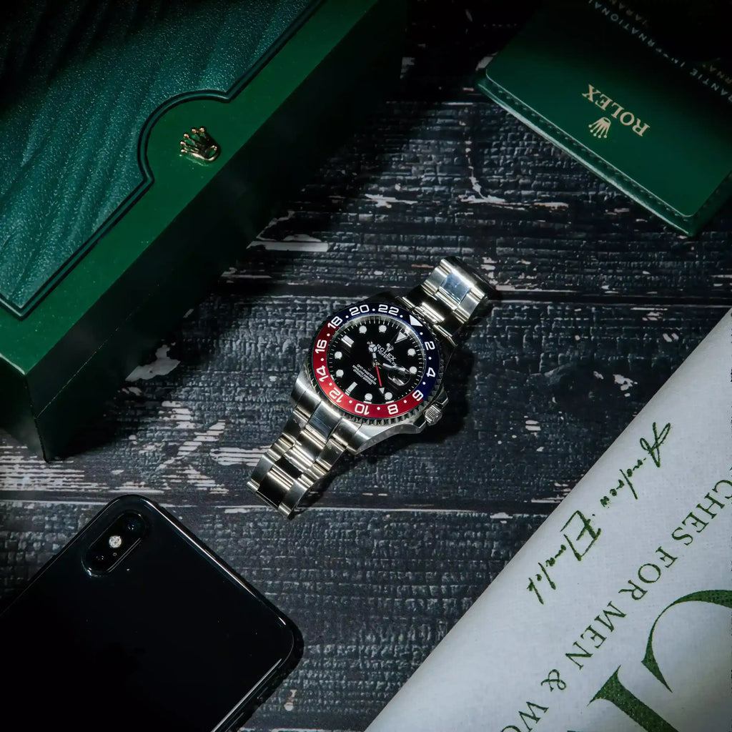 Rolex GMT-Master II “Pepsi” – Black Dial & Red-Blue Bezel Oyster Bracelet