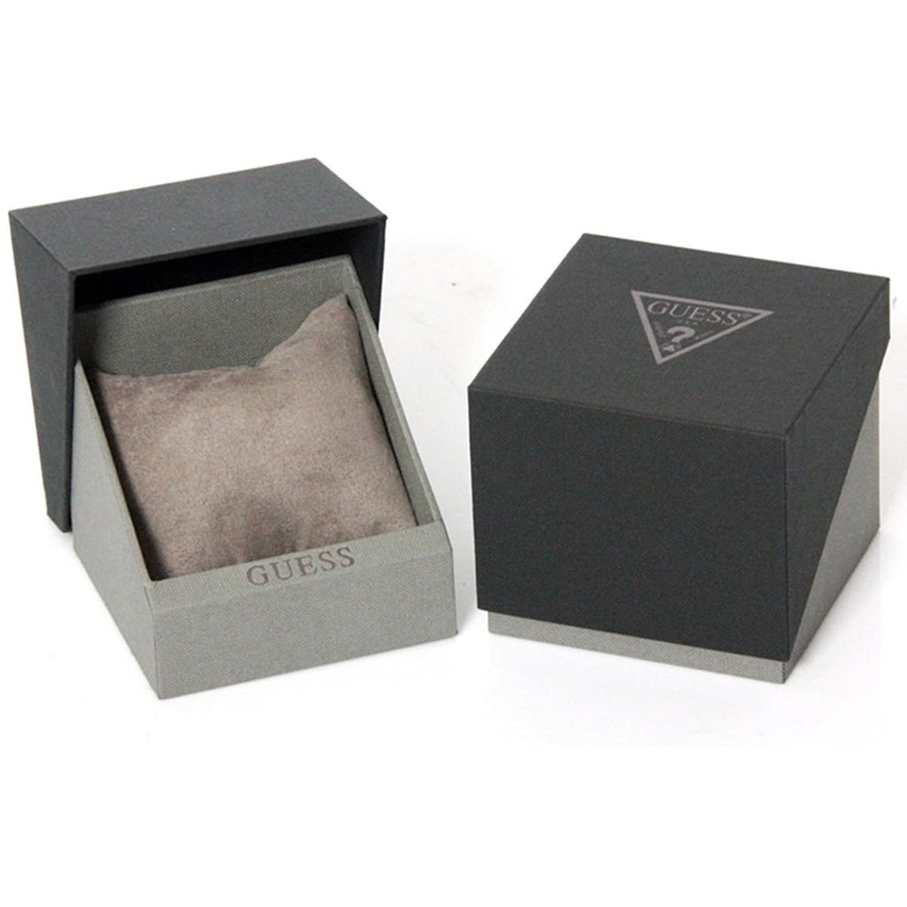 ساعة يد نسائية فضية اللون بمينا أبيض وسوار مطاطي أبيض طراز GW0118L3 من Guess Venus