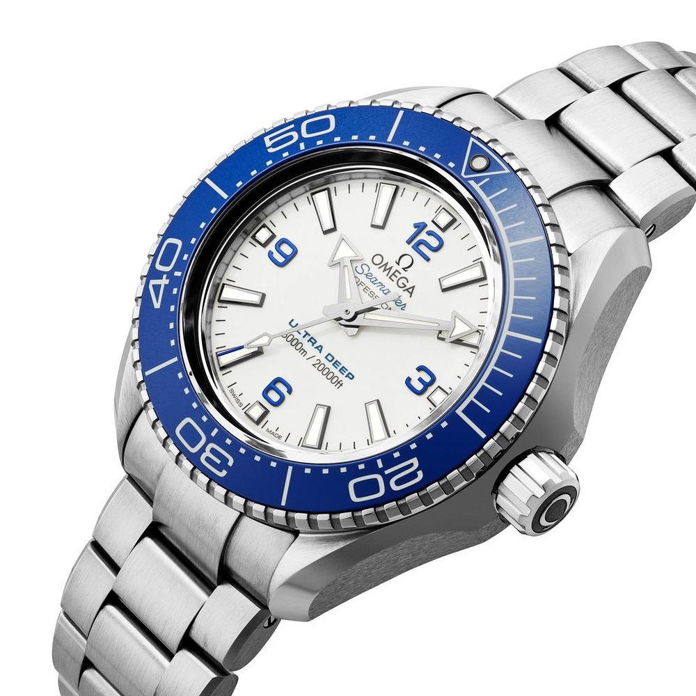 Omega Planet Ocean 6000M Co Axial Master Chronometer White Dial Silver Steel Strap Watch for Men Automatic size 43.5mm