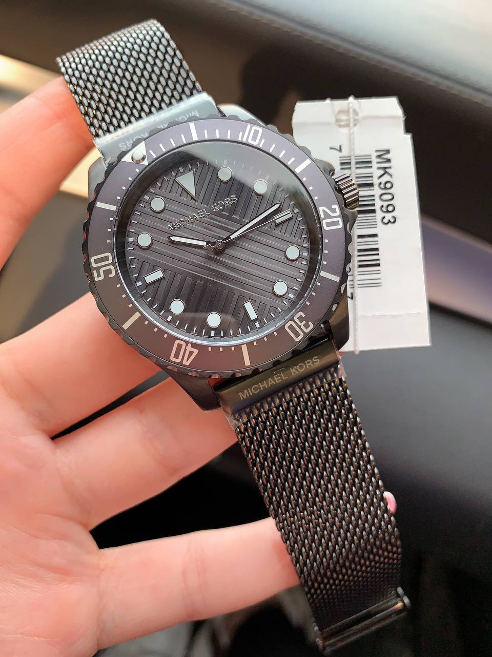 Michael Kors Everest MK9093 Gunmetal Mesh Watch