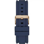 ساعة رجالي من Guess Commander GW0211G4 بحزام مطاطي وإطار أزرق وهيكل ذهبي وردي