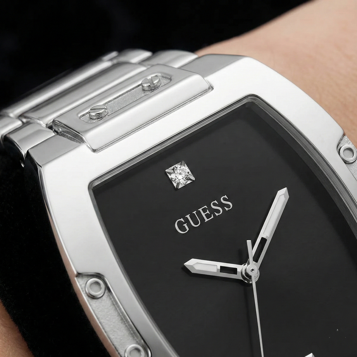 Guess Phoenix GW0387G1 Men's Silver-Tone Diamond Accent Watch
