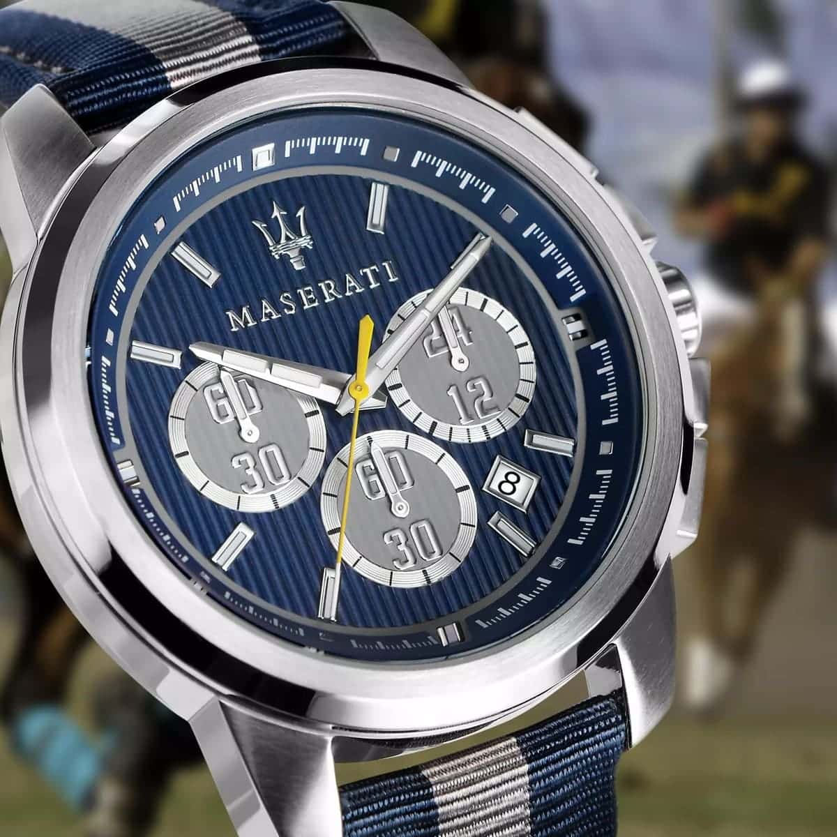 Maserati Royale R8871637001 Silver-Tone Blue Dial Fabric Strap Men's Watch