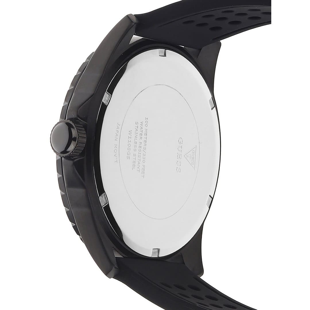 ساعة يد رجالية Guess Odyssey W1108G5 بإطار أسود ولمسات زرقاء وسوار مطاطي